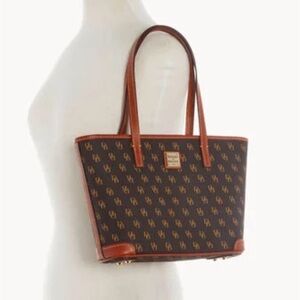 Dooney & Bourke Gretta Small Charleston Shopper